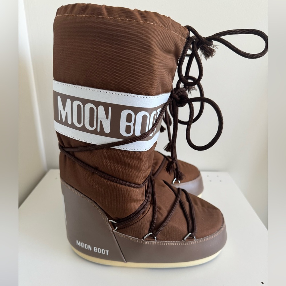 New in Bag - Brown Moon Boots size 35/38 - Picture 7 of 8